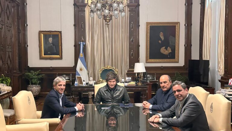 El Presidente designó como nuevo ministro del Interior a Lisandro Catalán